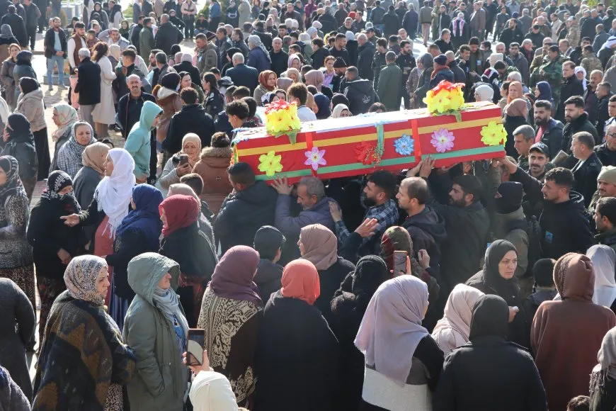 تشييع جثمان عضو من قوى الأمن الداخلي في قامشلو