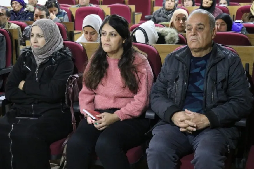 ندوة حوارية في الطبقة تشدد على تعزيز السلم الأهلي