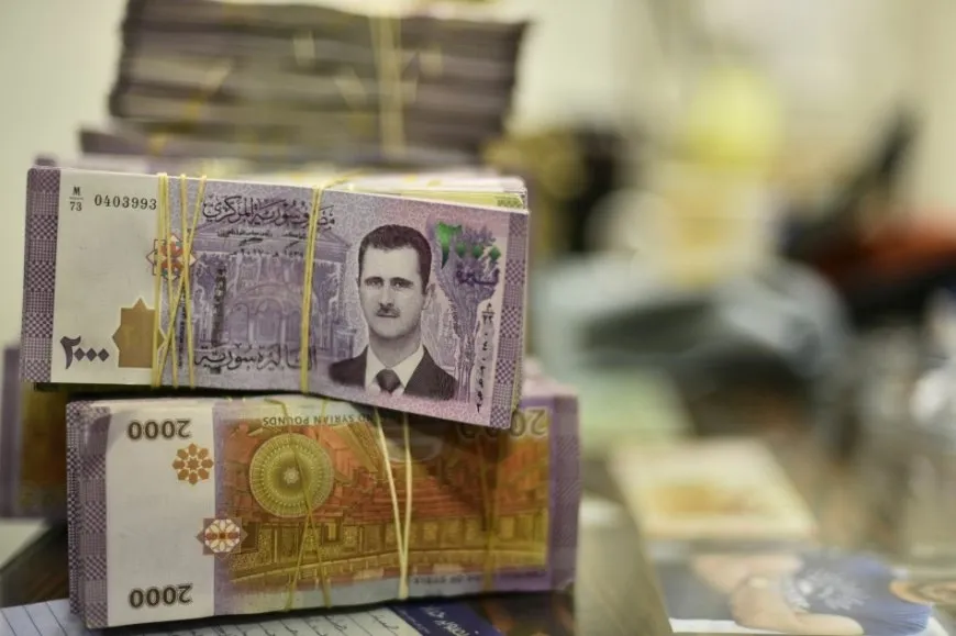 البنك المركزي ينفي تحديد موعد لإطلاق عملة سورية جديدة