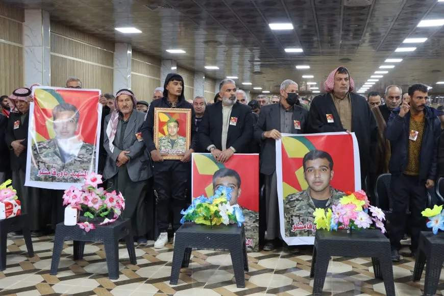 مراسم غيابية لمقاتلين من قوات الدفاع الشعبي في قامشلو