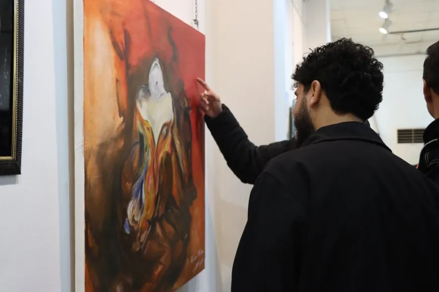 معرض تشكيلي يجمع فناني مقاطعة الجزيرة