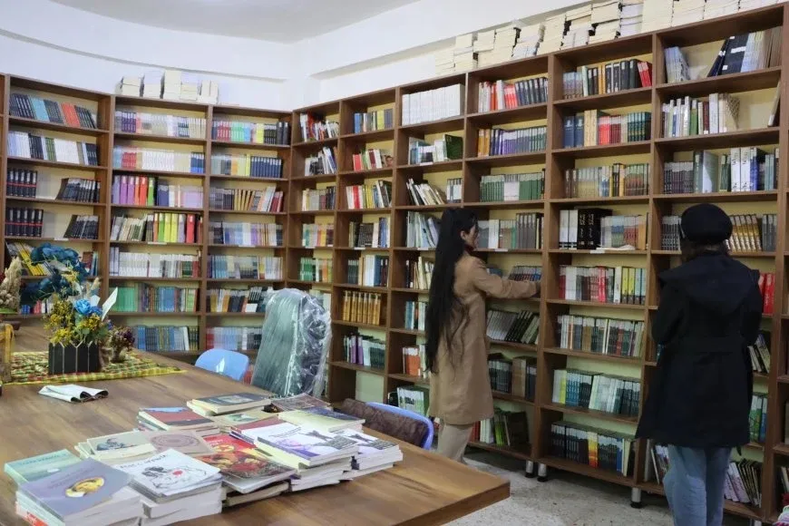 مكتبة الشهيد كوجرو باتمان تفتح أبوابه أمام القراء بـ 3700 كتاب