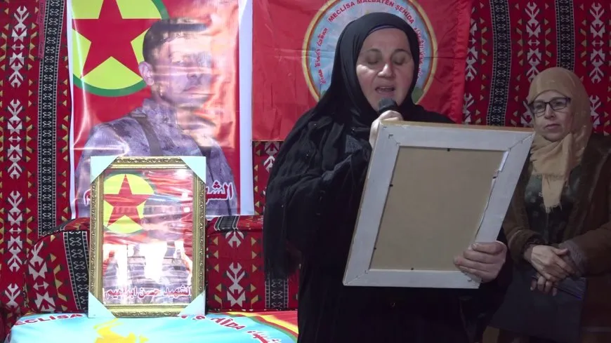 تقديم واجب العزاء لذوي مقاتل في قوات الدفاع الشعبي بمقاطعة الرقة