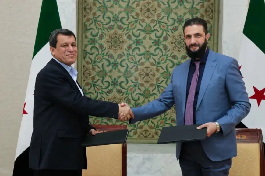 سياسي سوري: الحكومة الانتقالية تتحمّل المسؤولية الأكبر في تعثّر اتفاق 10 آذار