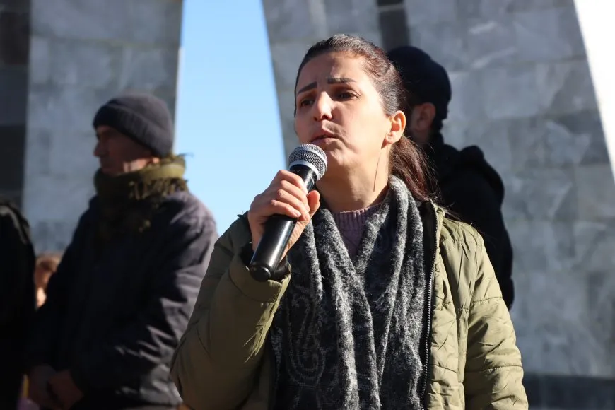 تشييع جثمان شهيد من قسد إلى مثواه الأخير في كوباني