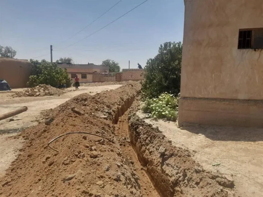 بجهود ذاتية وتكافل شعبي بلدية السيكر ترسم ملامح تنمية خدمية رغم شحّ الإمكانيات