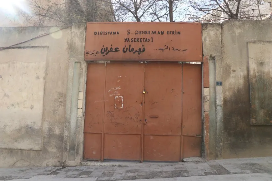 إغلاق 13 مدرسة في الشيخ مقصود والأشرفية بحلب بسبب الحصار وفقدان التدفئة