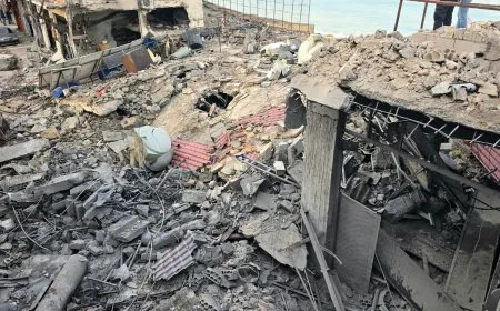 الجيش الإسرائيلي يعلن استهداف مواقع لحزب الله وحماس في لبنان