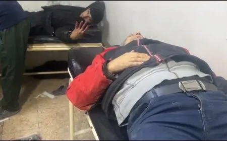 إصابة مدنيينَ في القصف الثاني على مشفى في حي الأشرفية