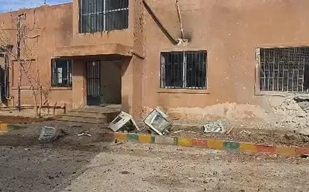فيديوهات توثّق حجم الدمار بعد استهداف مبنى البريد في دير حافر