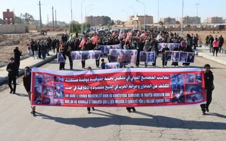 أهالي الطبقة ومهجّرو عفرين يرفضون الأعمال العدائية ويطالبون بالعودة للحوار
