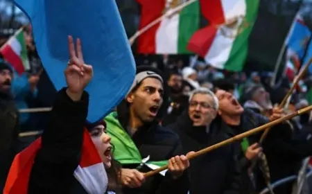 ستون محامياً يدعون الأمم المتحدة إلى التحرك الفوري في إيران