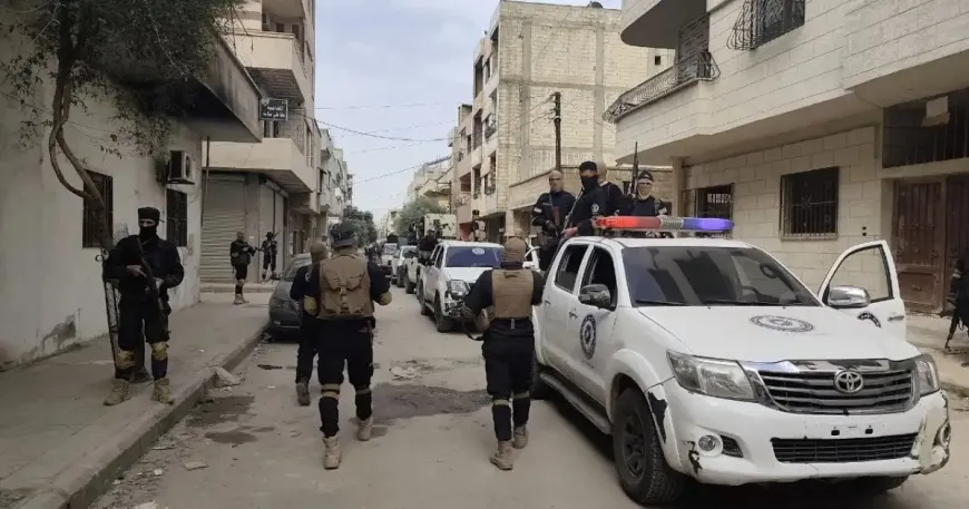 اعتقال شبان يحملون "بطاقات تسوية" في ريف حمص