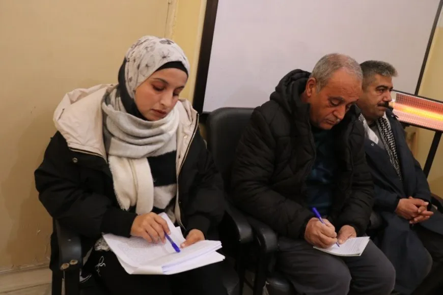 مجلس عوائل شهداء الطبقة يبدأ جلسات قراءة لمانيفستو السلام