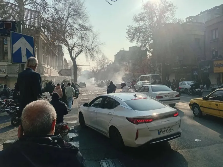 السلطات الإيرانية ترتكب مجزرة بحق المحتجين في مدينة فرديس الإيرانية
