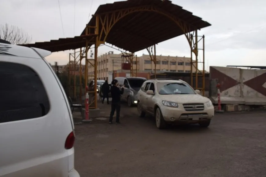 الأهالي يتوجهون من الرقة والفرات والجزيرة إلى حلب دعماً لصمود أهالي الأشرفية والشيخ مقصود