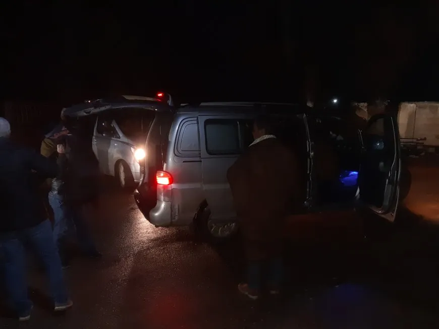 حشود من 8 مدن تتحرك باتجاه الطريق المؤدي إلى حلب