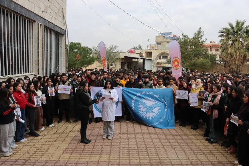 الآلاف في قامشلو يستقبلون قافلة دعم الشيخ مقصود والأشرفية