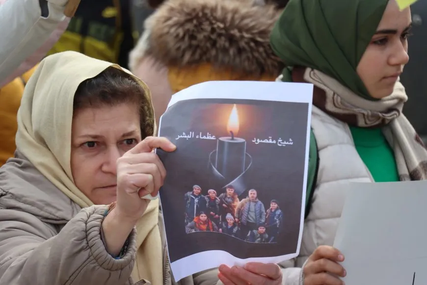 مسيرة في عامودا للتنديد بمجازر الشيخ مقصود والأشرفية وبني زيد