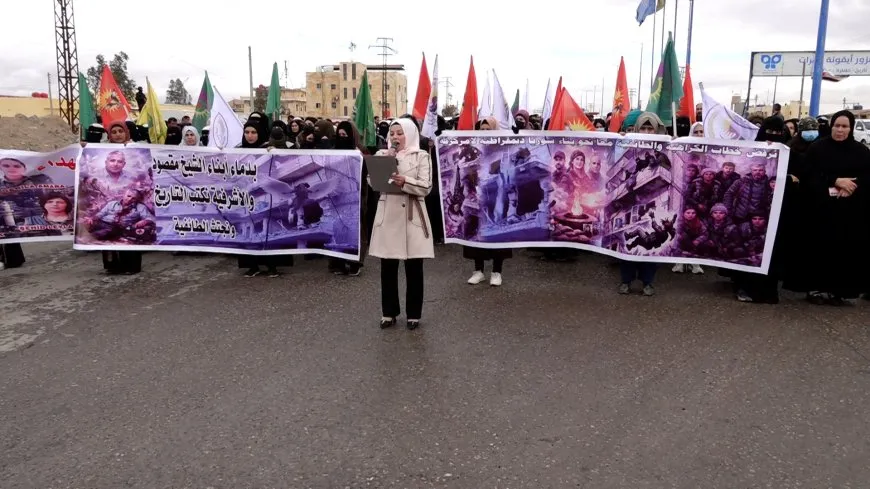 أهالي دير الزور ينددون بمجازر مرتزقة الحكومة المؤقتة