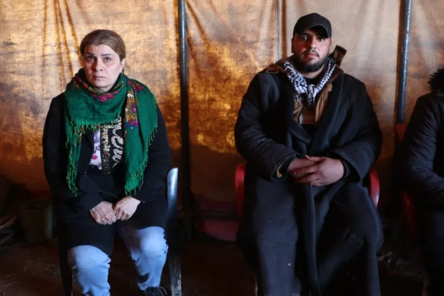 اعتصام وإضراب حتى الموت لامرأة كردية أمام قاعدة للتحالف الدولي رفضاً للمجازر