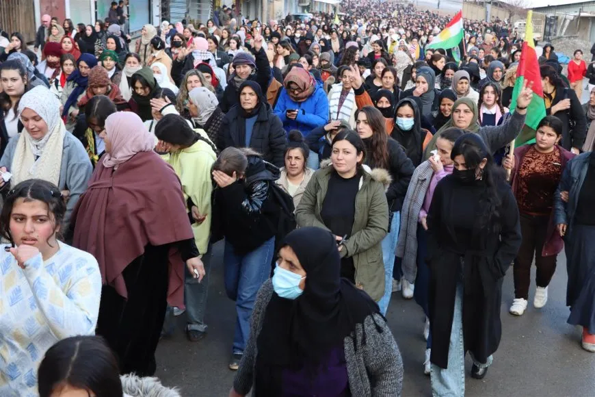 مسيرات منددة بهجمات مرتزقة الحكومة المؤقتة في مقاطعة الجزيرة