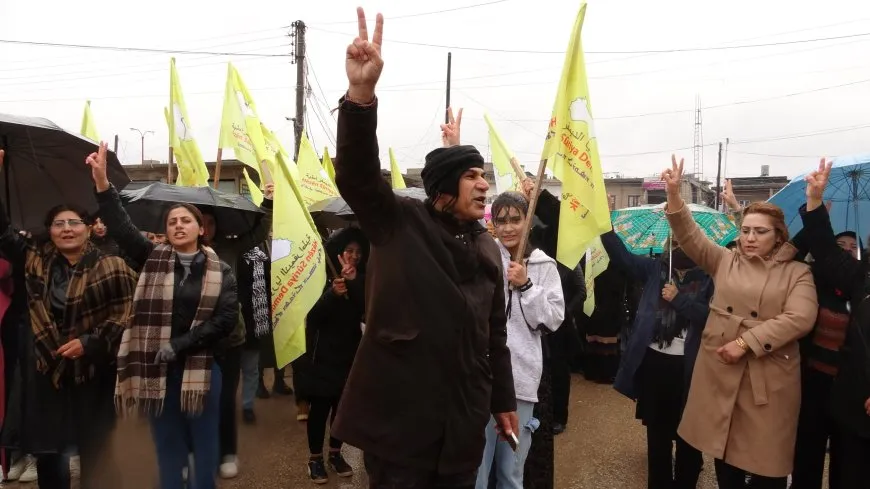 مسيرات داعمة لقسد ومنددة بالهجمات على شمال وشرق سوريا
