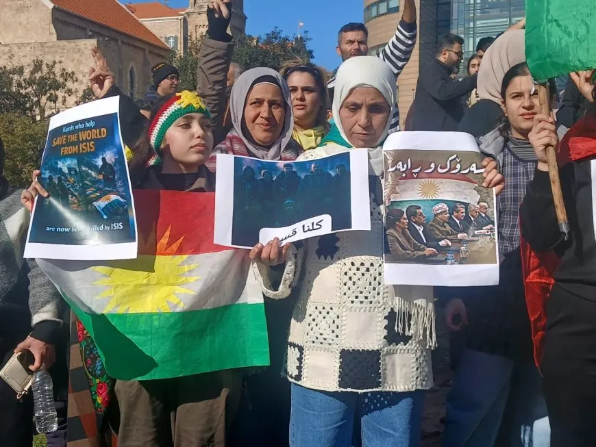 الكرد في لبنان ينتفضون دعماً لمقاومة روج آفا وتنديداً بالهجمات على المنطقة