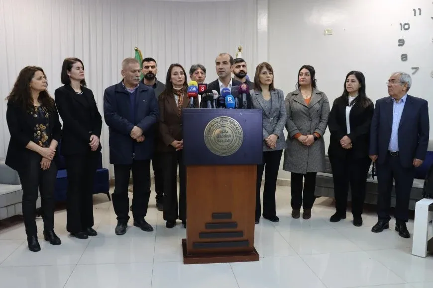 وفد حزب المساواة وديمقراطية الشعوب ومنظمات شمال كردستان يغادر روج آفا