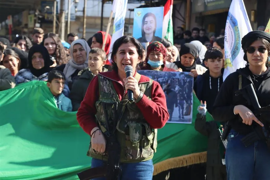 أهالي ديرك يحيون ذكرى تحرير كوباني من مرتزقة داعش