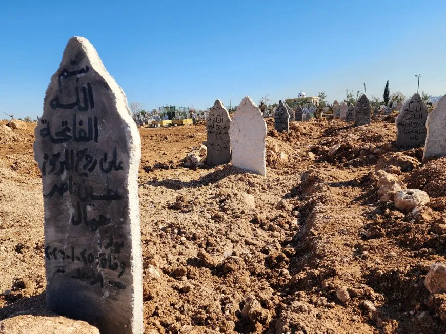 فقدان مُهجّرين لحياتهما بسبب البرد القارس في مدينة قامشلو