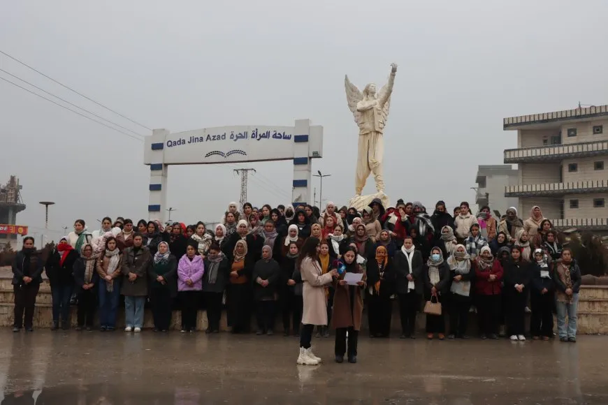 مؤتمر ستار يؤكد جاهزية النساء للدفاع عن روج آفا 