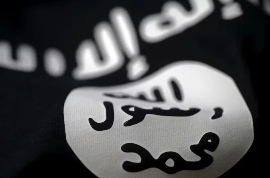 "أمريكا تبطئ عمليات نقل معتقلي داعش للعراق"