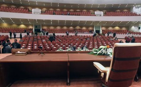 رئاسة مجلس النواب العراقي تؤجل جلستها لانتخاب رئيس الجمهورية