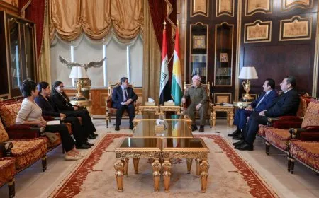 وفد روج آفا يلتقي رئيس الحزب الديمقراطي الكردستاني مسعود البارزاني