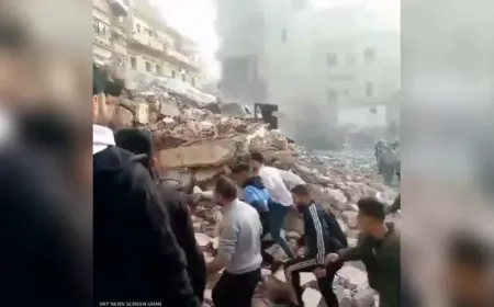 انهيار مبنى من خمسة طوابق في لبنان وأنباء عن ضحايا