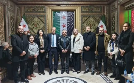 وفود سريانية وحزب الوطن السوري تزور محافظ الحسكة لتهنئته وتعزيز التعاون المجتمعي