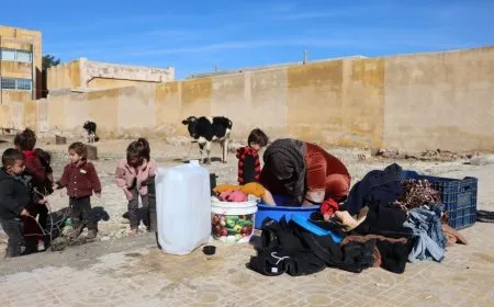 استمرار حصار كوباني لليوم الـ 23 وتفاقم الأزمة الإنسانية 