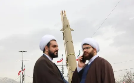 شمخاني: قدراتنا الصاروخية غير قابلة للتفاوض