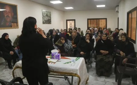 اجتماع لمجلس المرأة في PYD بعامودا حول المؤامرة الدولية على القائد