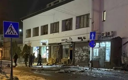 مقتل شرطية وإصابة 15 شخصاً في انفجارين بأوكرانيا