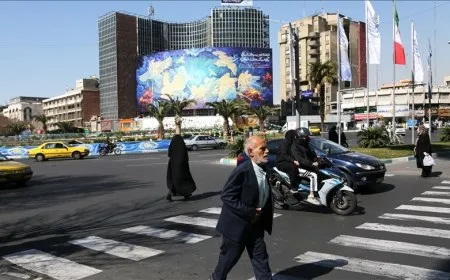 الصين تطلب من رعاياها مغادرة إيران وتحذر من السفر إليها 