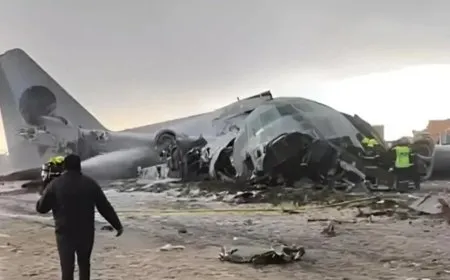 مقتل 15 شخصاً في تحطم طائرة عسكرية قرب مطار لاباز في بوليفيا