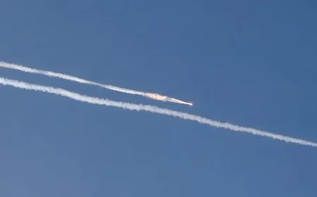 تل أبيب تعلن رصد صواريخ إيرانية بعد بدء الهجوم الأمريكي الإسرائيلي