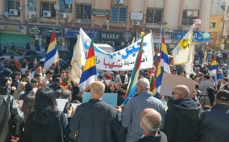 وقفة احتجاجية في السويداء للمطالبة بالمعتقلين وحق تقرير المصير