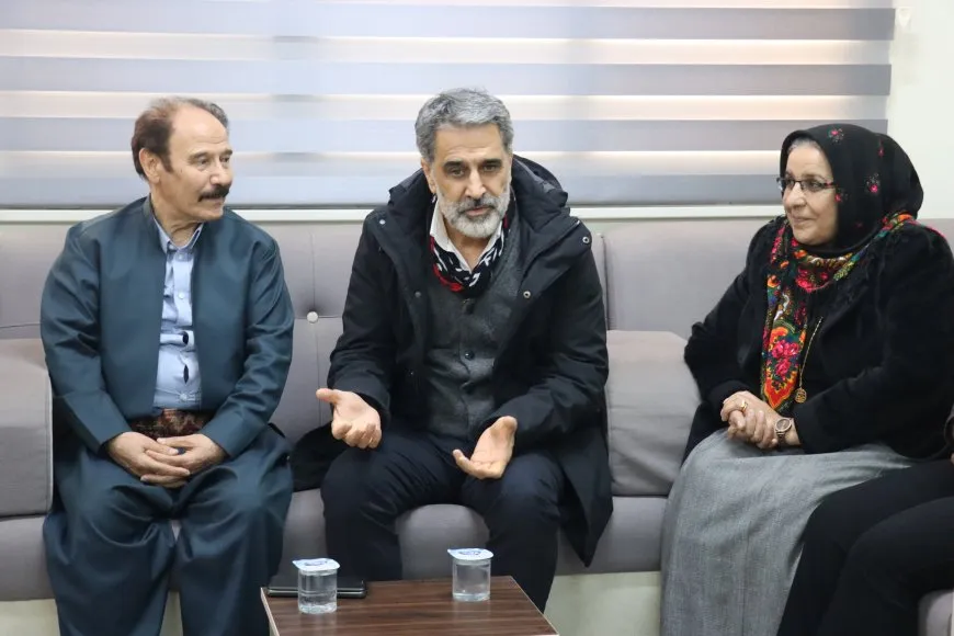 وفد الكردستانيين: وحدة الكرد والمقاومة أفشلتا المؤامرات ضد روج آفا