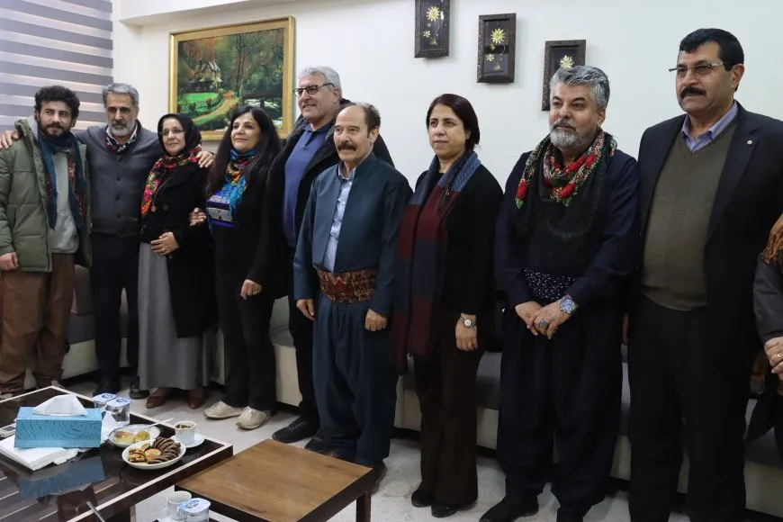 وفد الكردستانيين: وحدة الكرد والمقاومة أفشلتا المؤامرات ضد روج آفا
