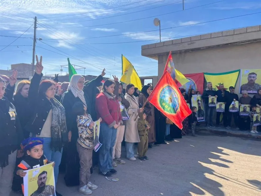 تشييع جثمان شهيد ومراسم غيابية لآخر في مدينة الدرباسية