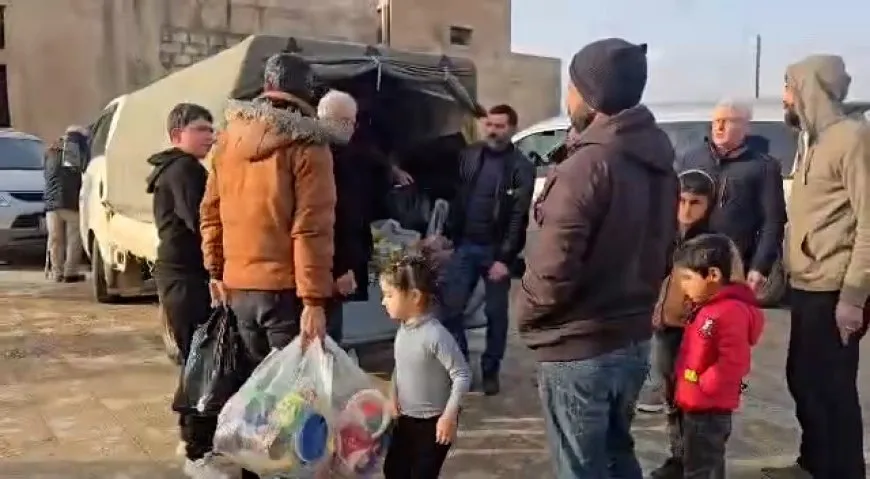 الإيزيديون ينظمون حملات لتقديم المساعدات للمهجرين