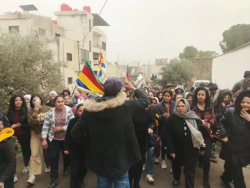 مظاهرة حاشدة في السويداء تطالب بعودة المخطوفين وحق تقرير المصير